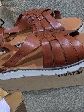 Bearpaw Leah Huaraches Braded Leather Brown Tan Mexico Sandal Size 10 Women